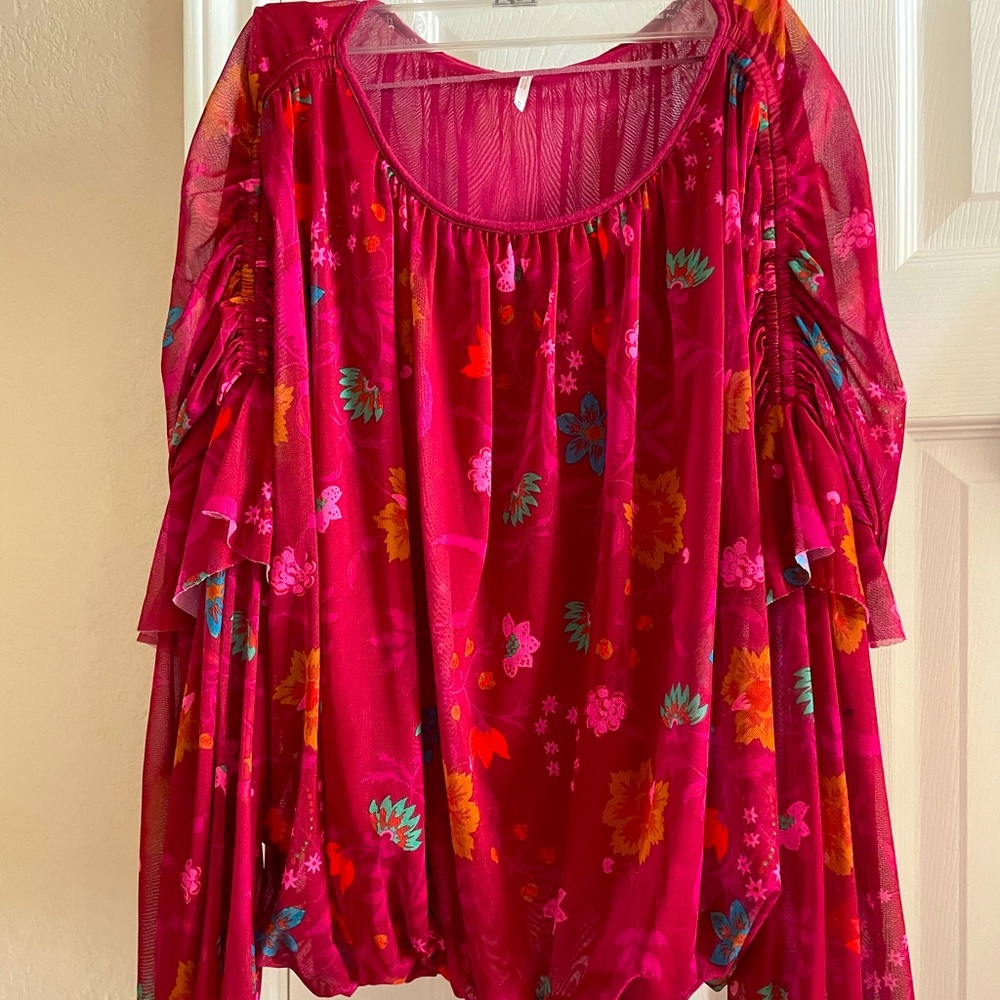 Cute Free People top.